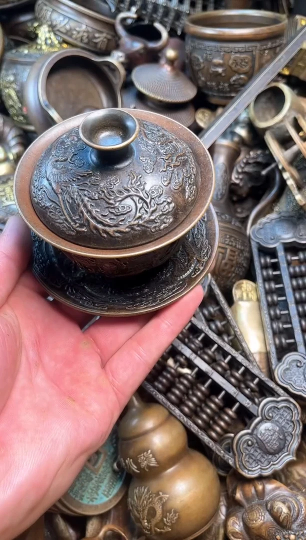 精美铜器点击下单