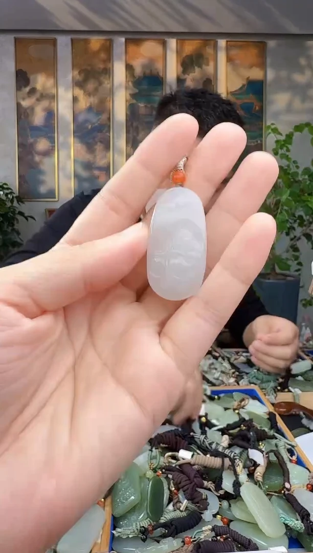 未镶嵌和田玉挂件拍一发一