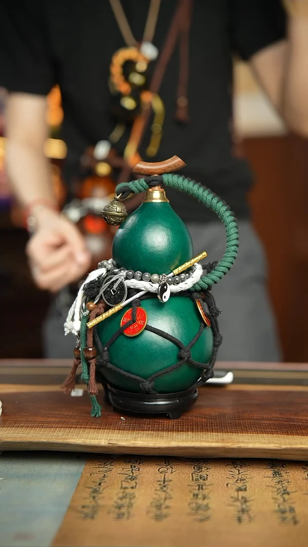 19号700ml左右非遗大漆酒葫芦