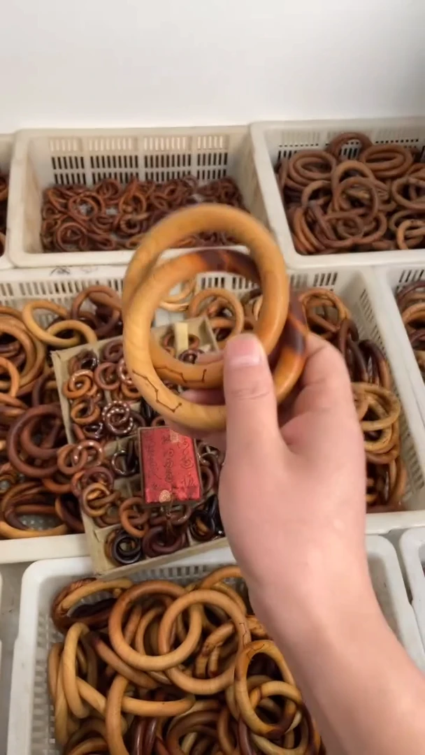 【闪购商品】木桃木75乾坤圈微瑕随机发