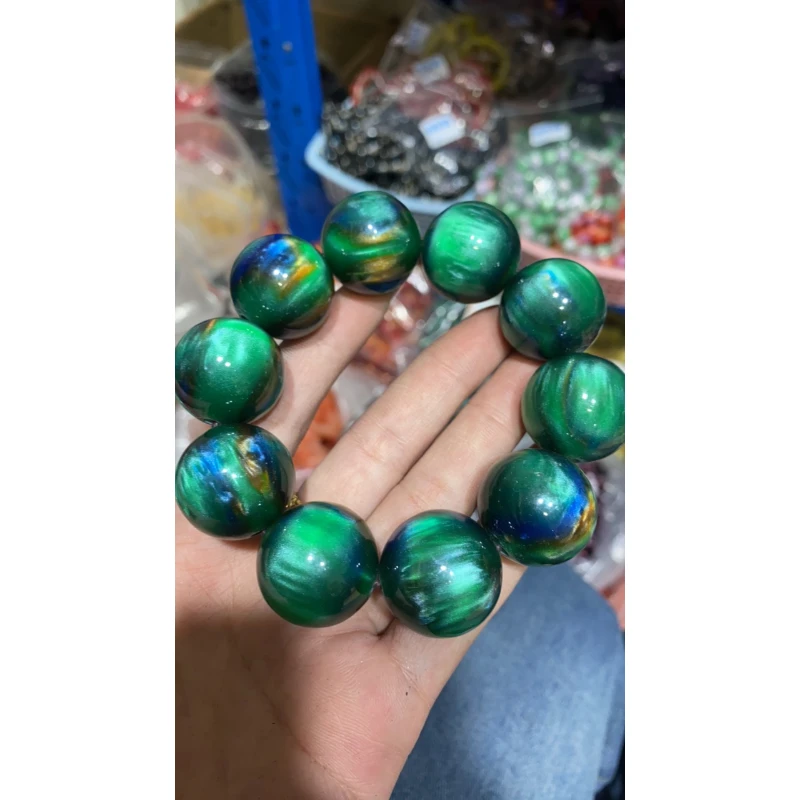 B  393 卡25 绿海松手串