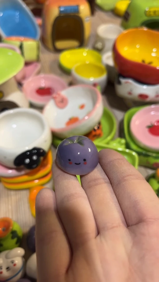 415手绘釉下彩微瑕陶瓷