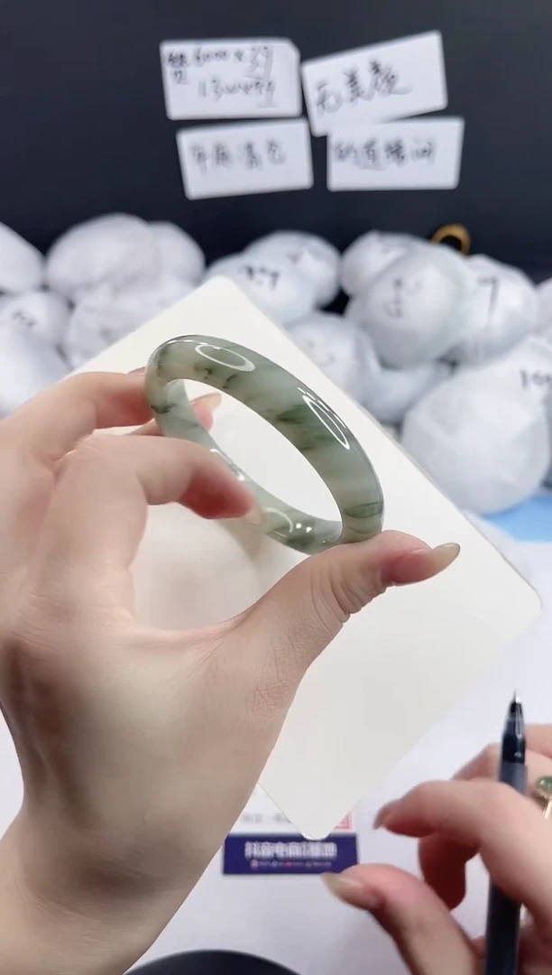 未镶嵌手镯石英质玉L282-54