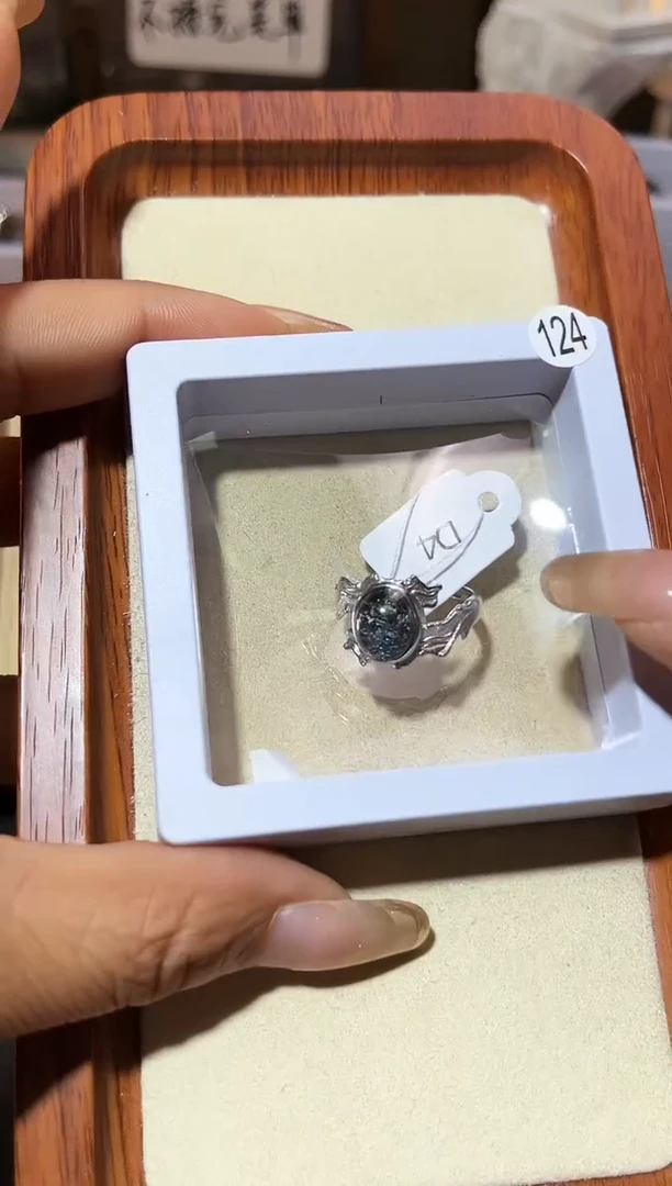 【闪购商品】水晶戒指银S925镶嵌定制