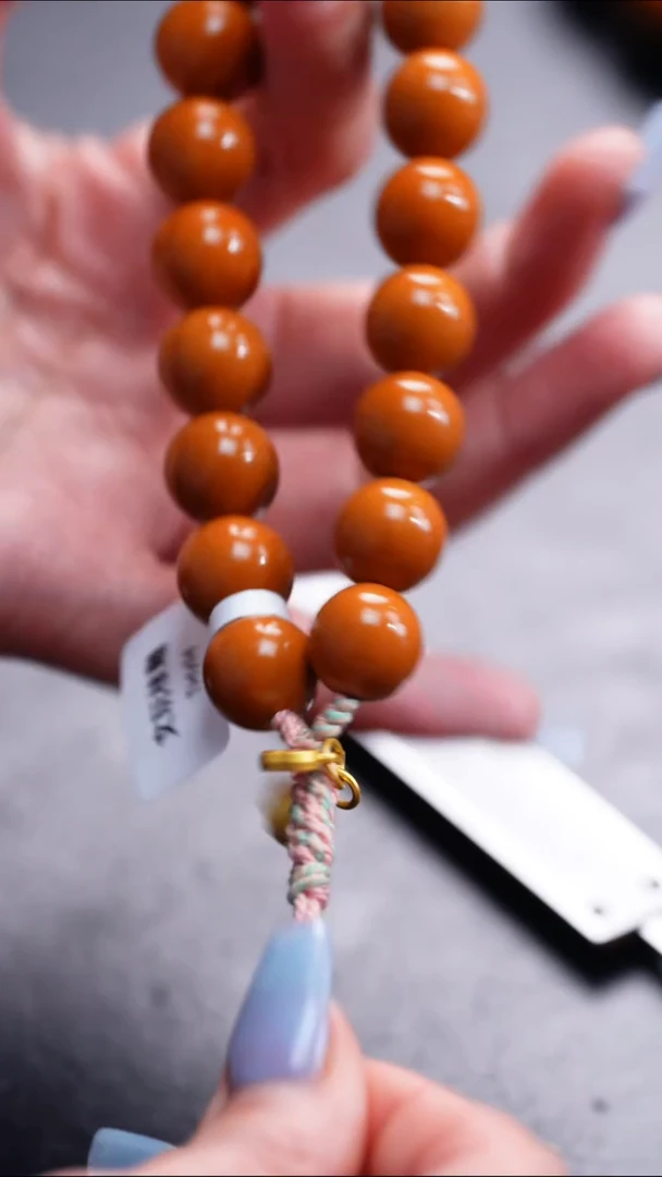 【闪购商品】橄榄核吊坠 橄榄核