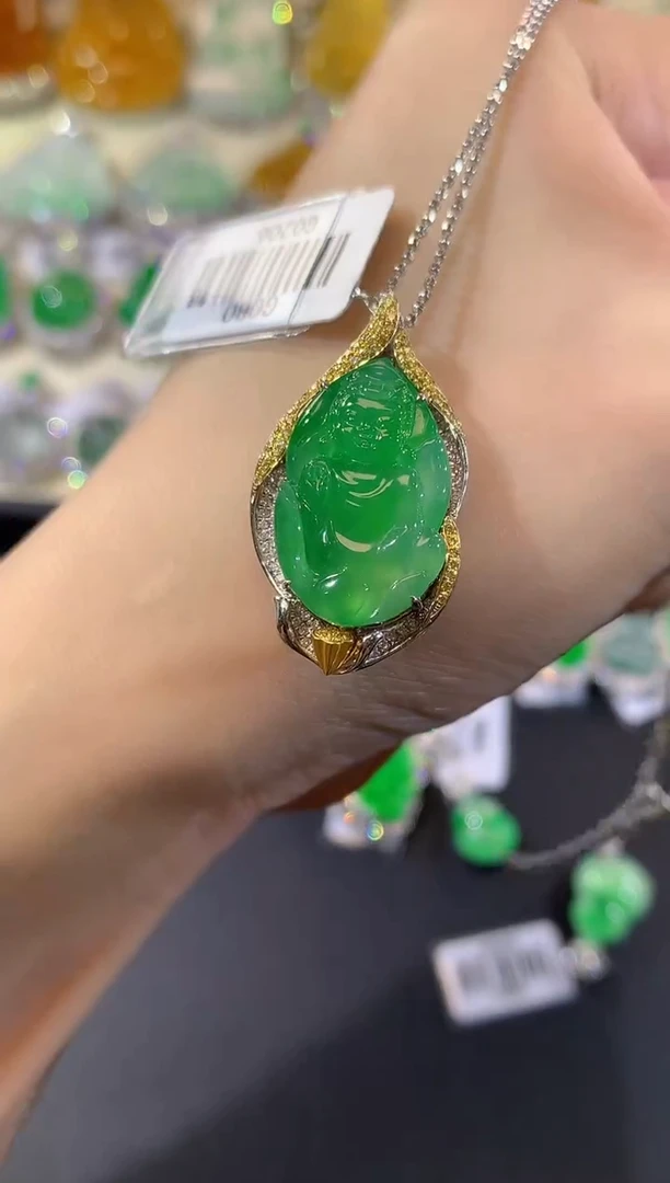 翡翠18K金镶嵌吊坠(不含链)85-宝宝佛（不含链扣