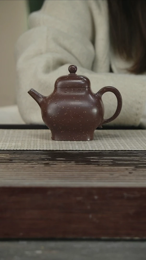 茶壶紫砂52号320CC