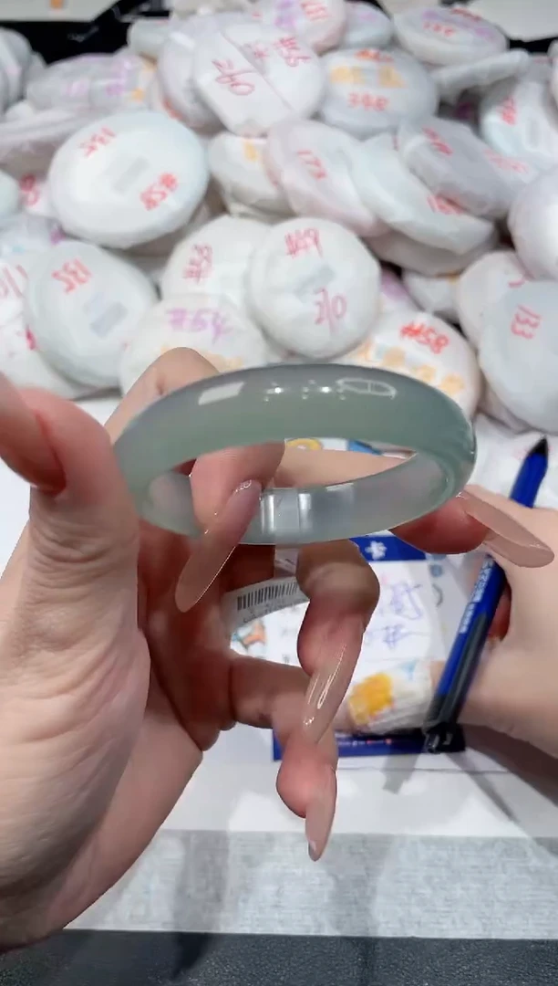 【闪购商品】玛瑙/玉髓手镯未镶嵌-464