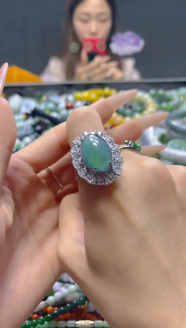 颈饰未镶嵌翡翠/K/翡翠A货，一件也是批发价