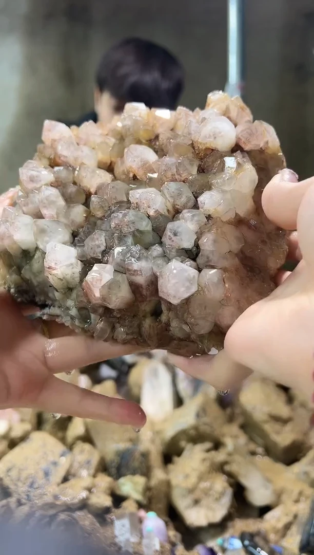 未镶嵌大型摆件（非配饰）水晶菠萝骨干水晶683