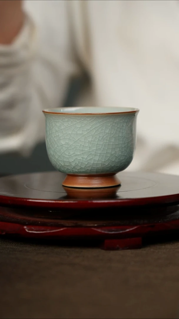 樊立 鱼鳞冰花 美人鱼杯 带底款