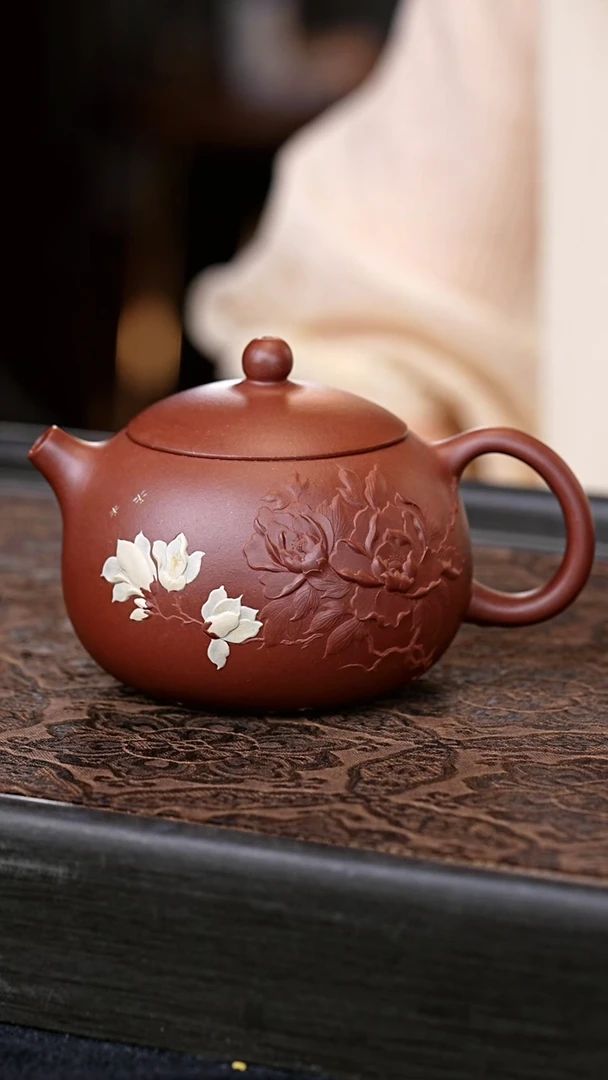 茶壶紫砂凝香·倒把西施 一物见春