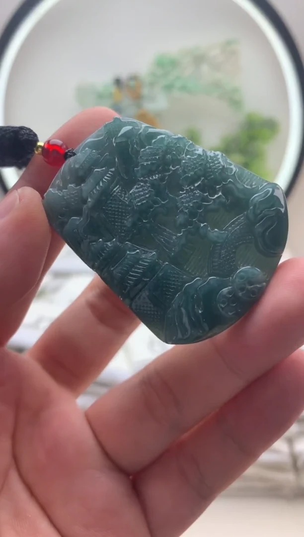 颈饰未镶嵌翡翠山水牌