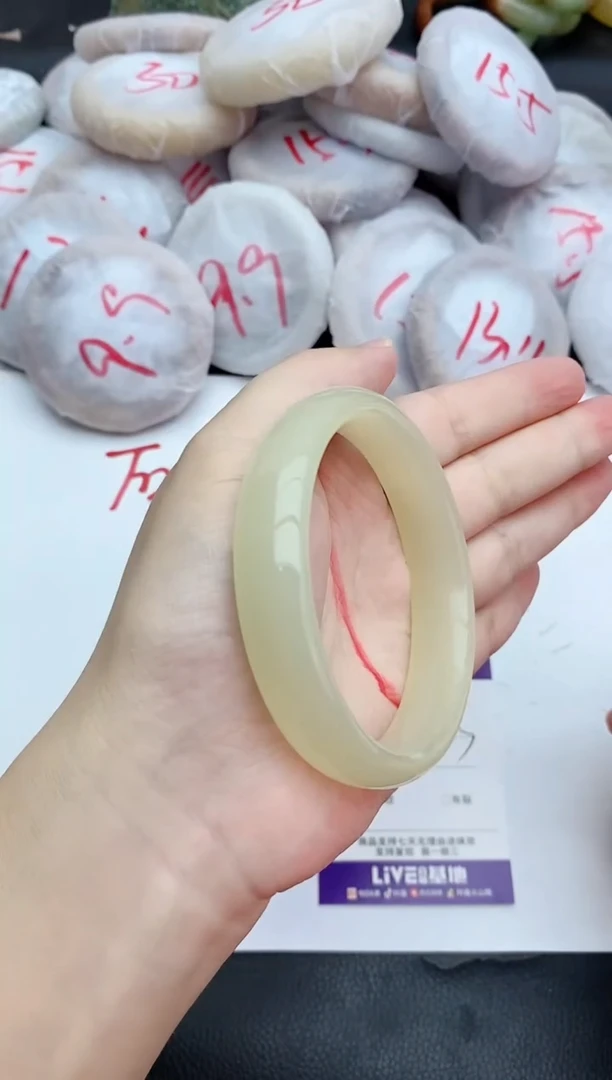 未镶嵌手镯石英质玉50+62/63