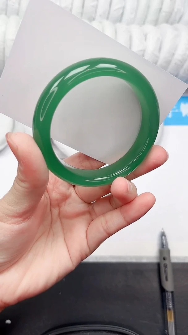 未镶嵌手镯石英质玉144-55.1TLL