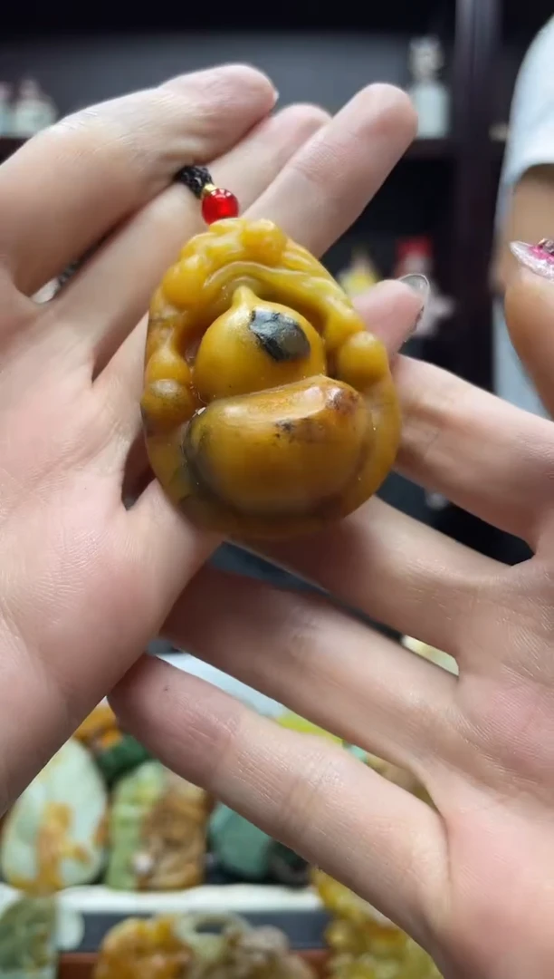 未镶嵌岫玉吊坠·