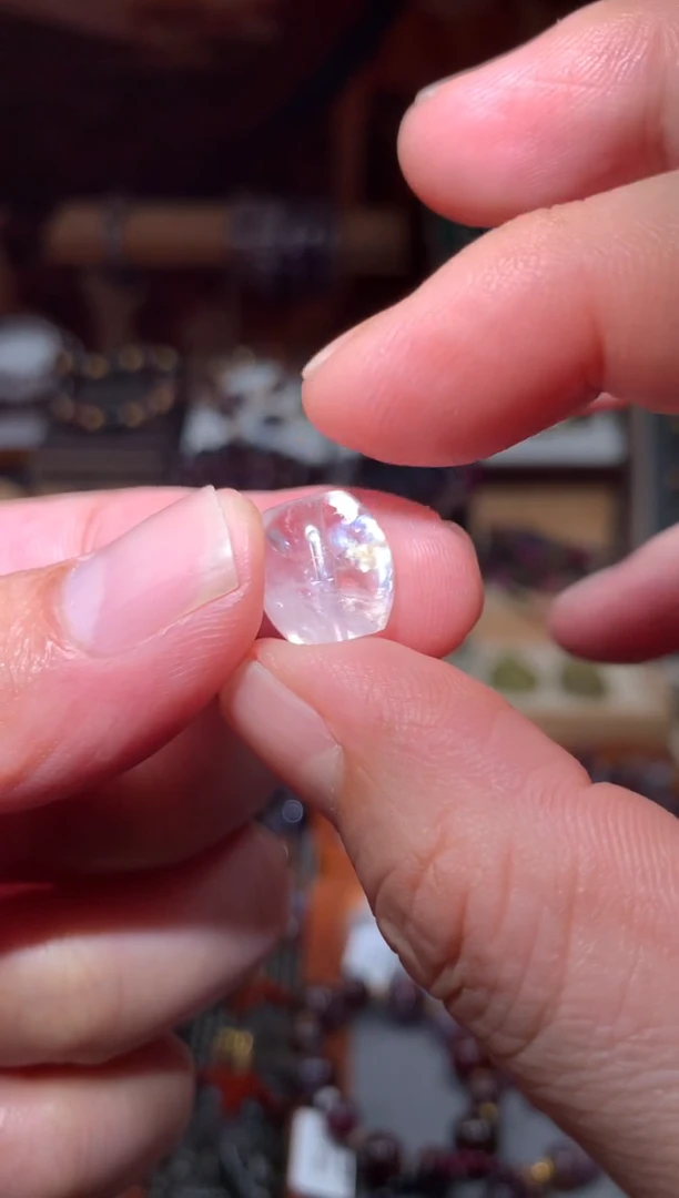 未镶嵌珠宝半成品水晶白幽灵彩虹闪单珠，12mm