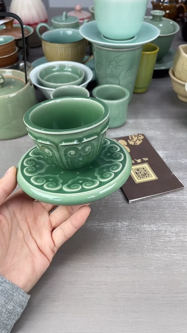青瓷仓储福利清仓1