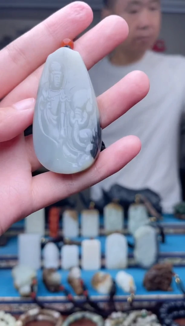 和田玉未镶嵌挂件1