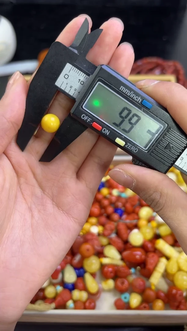 裸石蜜蜡未镶嵌多样性发货