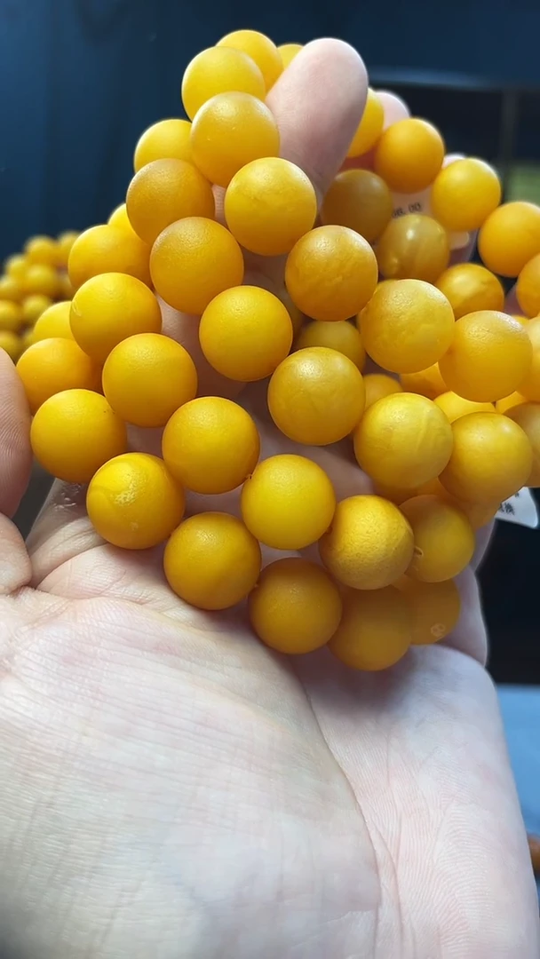 手串琥珀未镶嵌蜜蜡圆珠手串（多样性发其一）