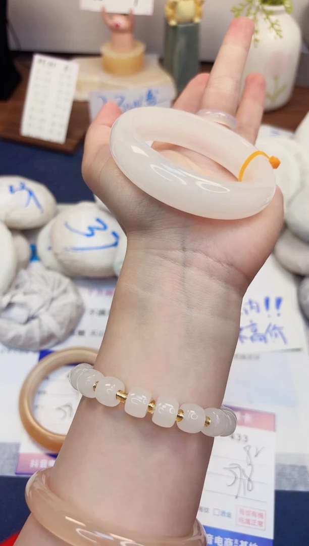 【闪购商品】石英质玉手镯未镶嵌433-财气镯-圈口57