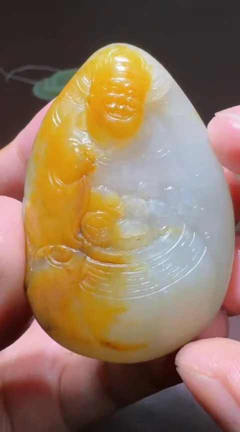 未镶嵌和田玉挂件和田玉