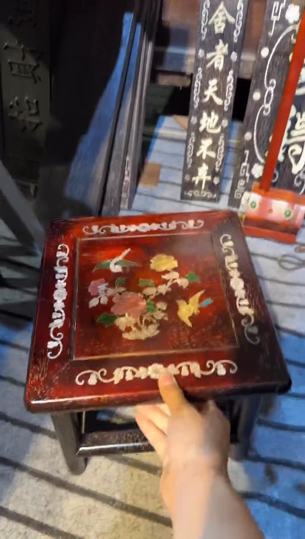 木紫檀富贵凳镶嵌彩贝花开富贵