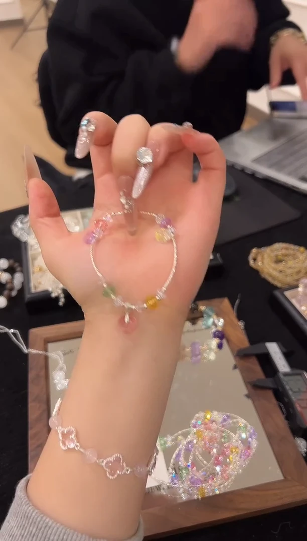 未镶嵌手链水晶银配华子手串