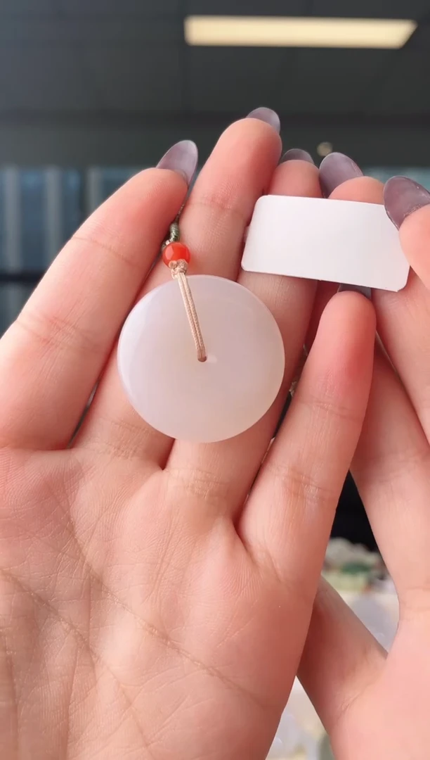 颈饰未镶嵌和田玉扣 无