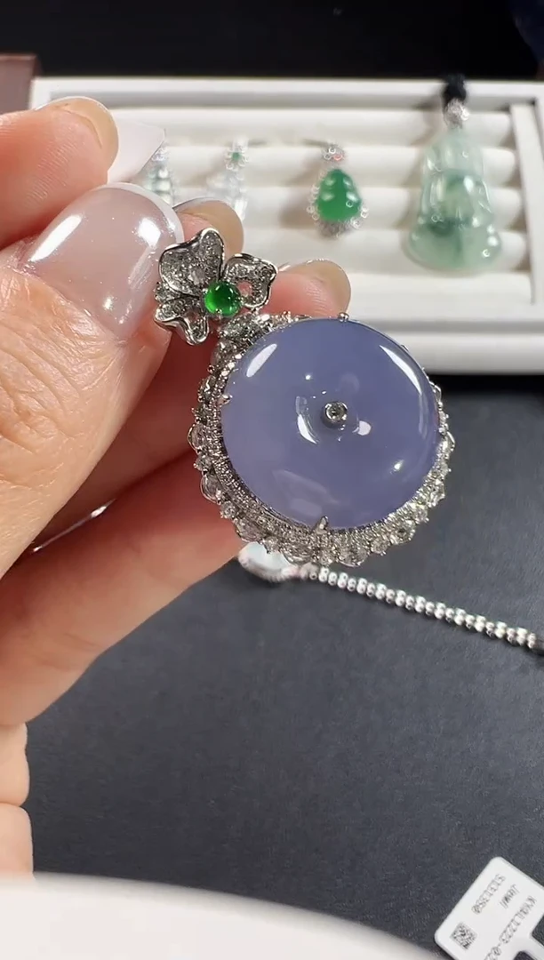 颈饰18K金镶嵌翡翠KXJW1223-021