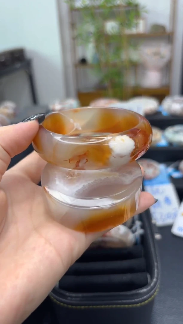 石英质玉手镯未镶嵌C671(59圈赠送镯心)