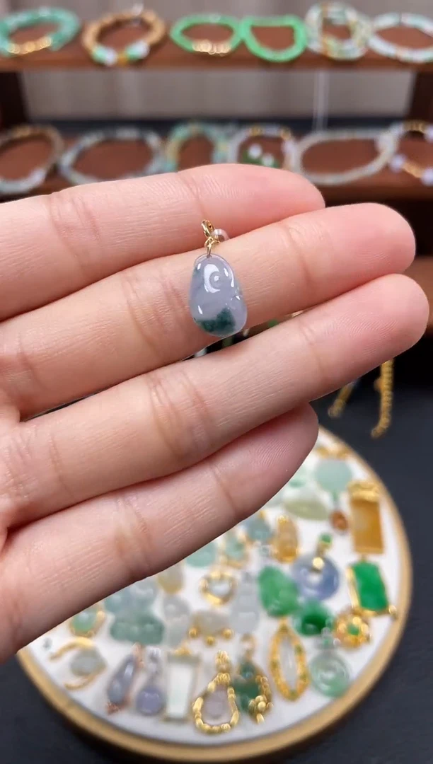 【闪购商品】翡翠吊坠(不含链)18K金镶嵌一个  JK331