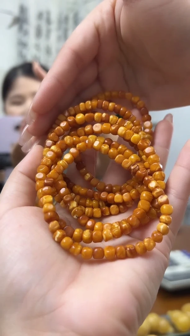 未镶嵌蜜蜡裸石琥珀蜜蜡手串多样性发一条