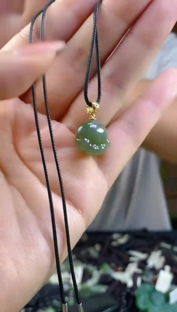 和田玉未镶嵌颈饰多样性发货，拍一发一