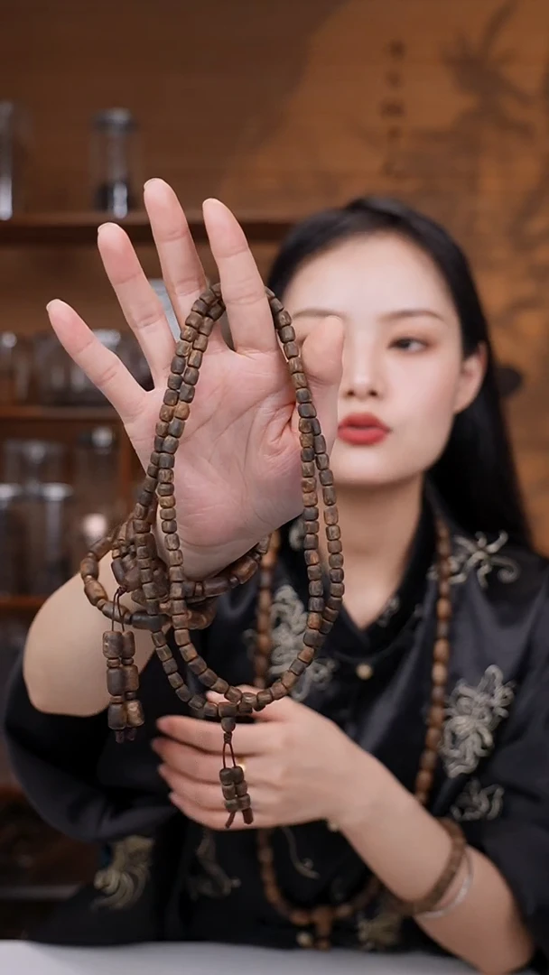 【闪购商品】沉香手串海南白棋沉水随型多圈多样性发一