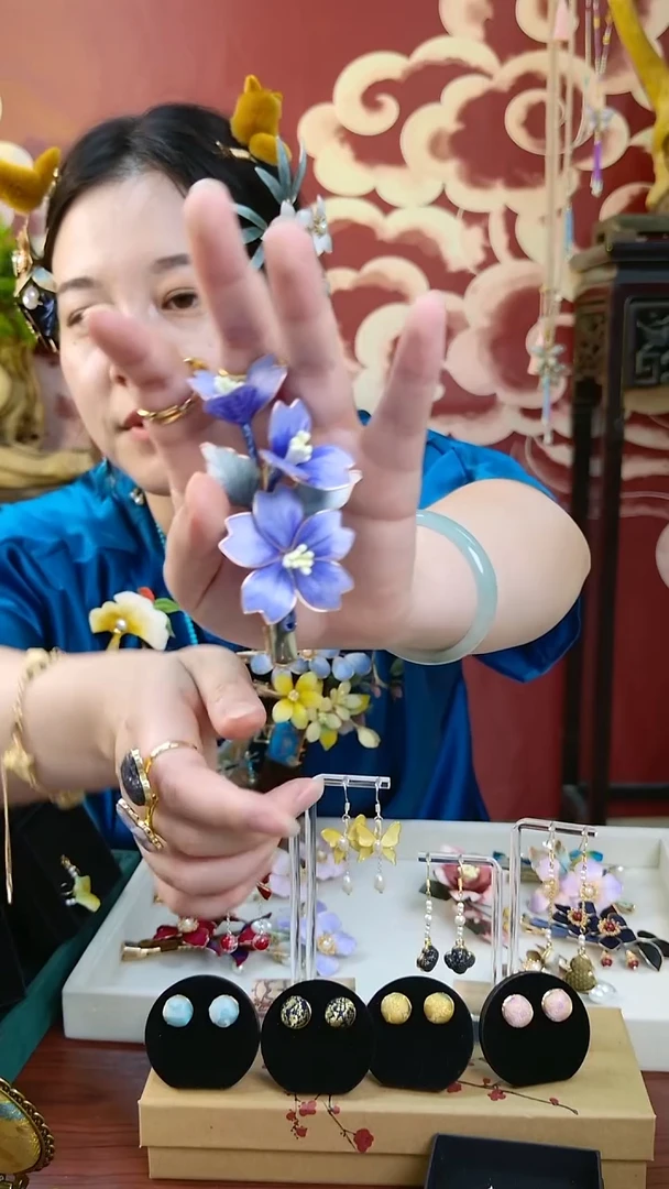 刺绣刺绣非遗纯手工绒花小边夹