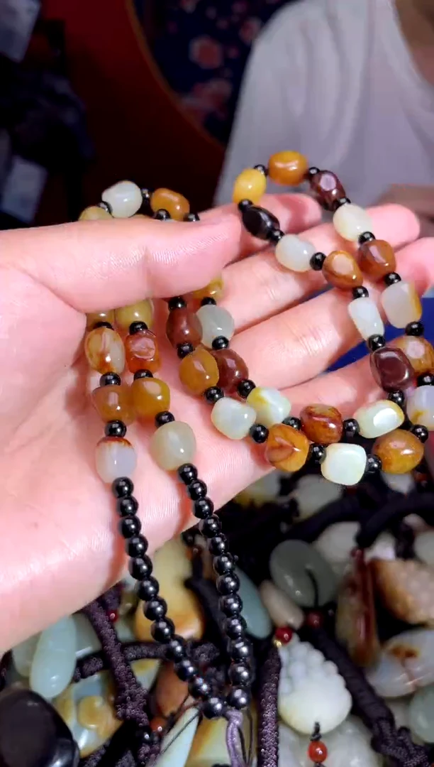 和田玉未镶嵌挂件1