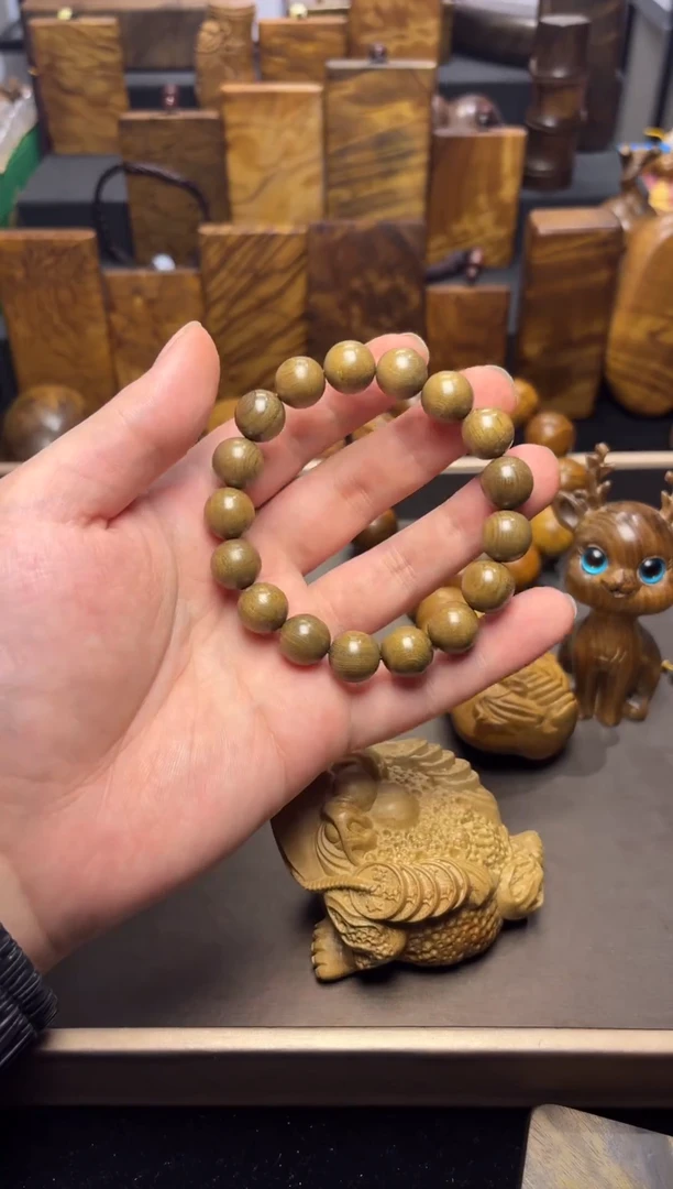 【闪购商品】楠木（金丝楠）其他1..2手串阴沉绿58