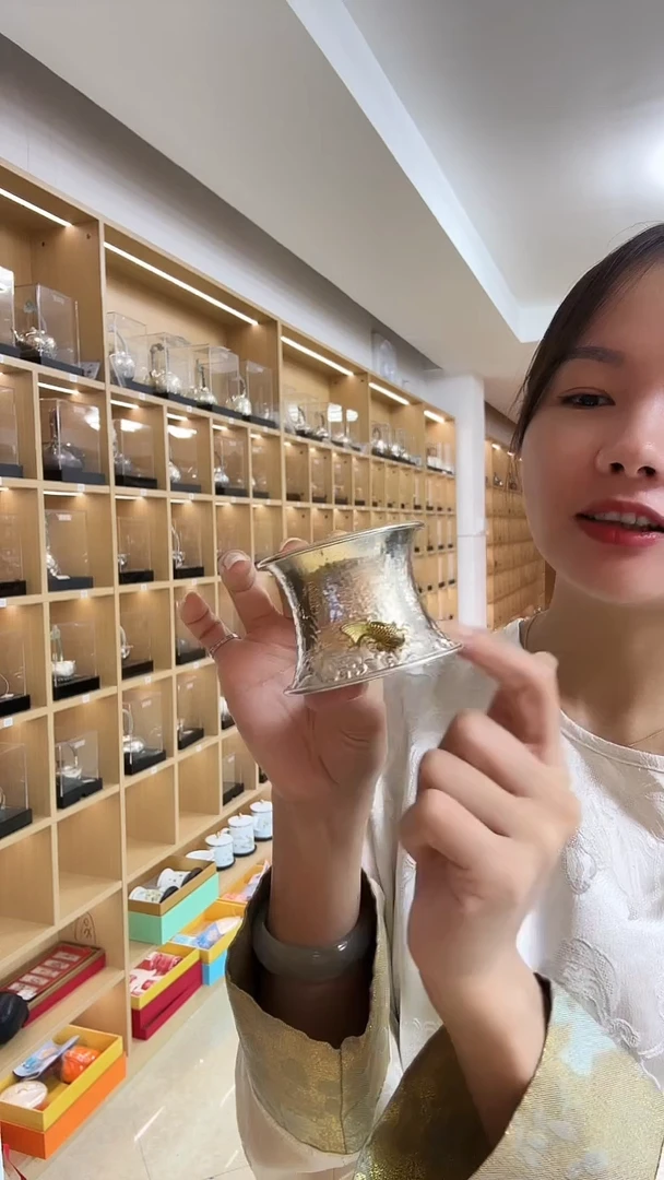 古悦足银999摆件