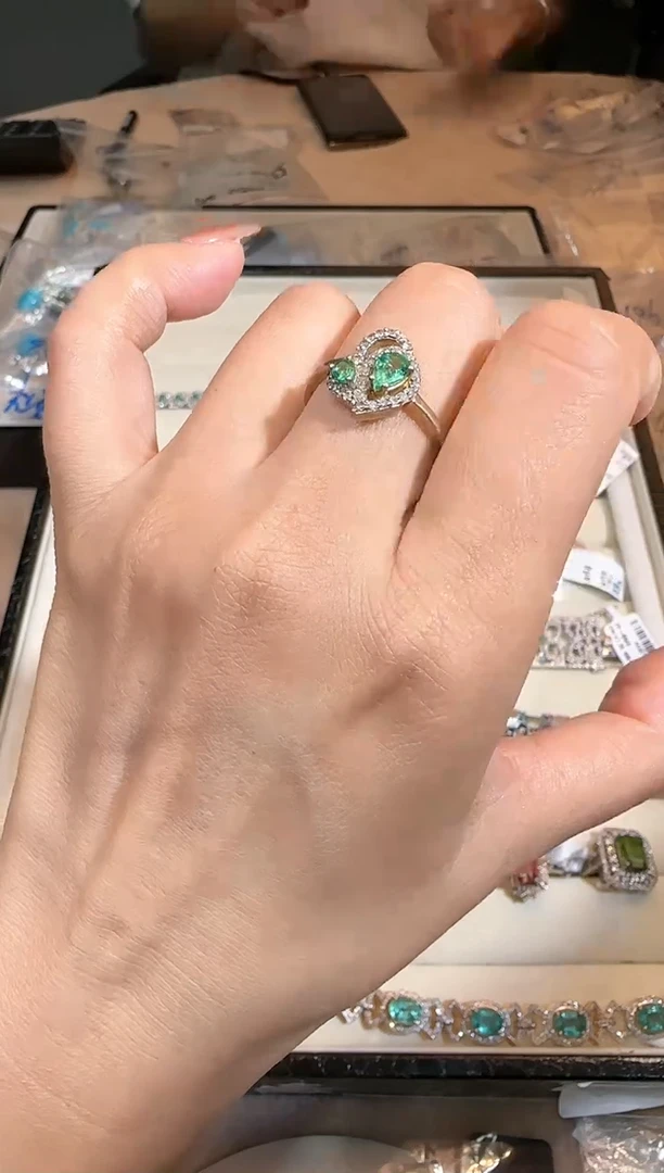 【闪购商品】定制祖母绿戒指银S925镶嵌戒指