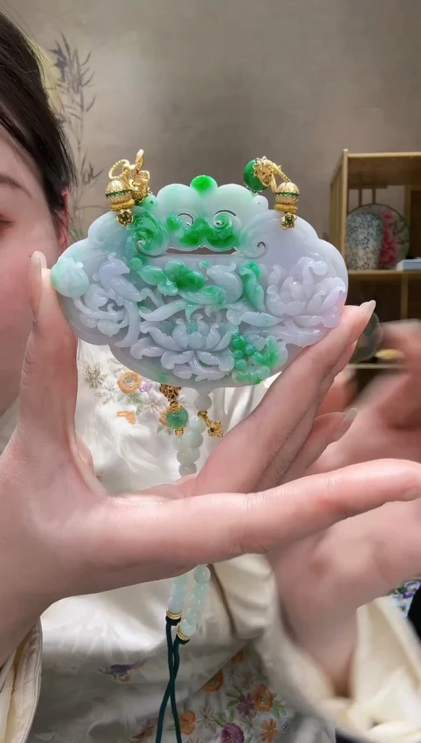 【闪购商品】翡翠颈饰未镶嵌吊坠