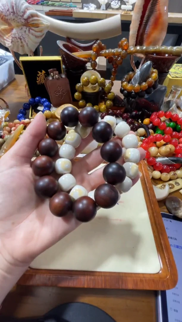 大果紫檀（缅甸花梨）29-/