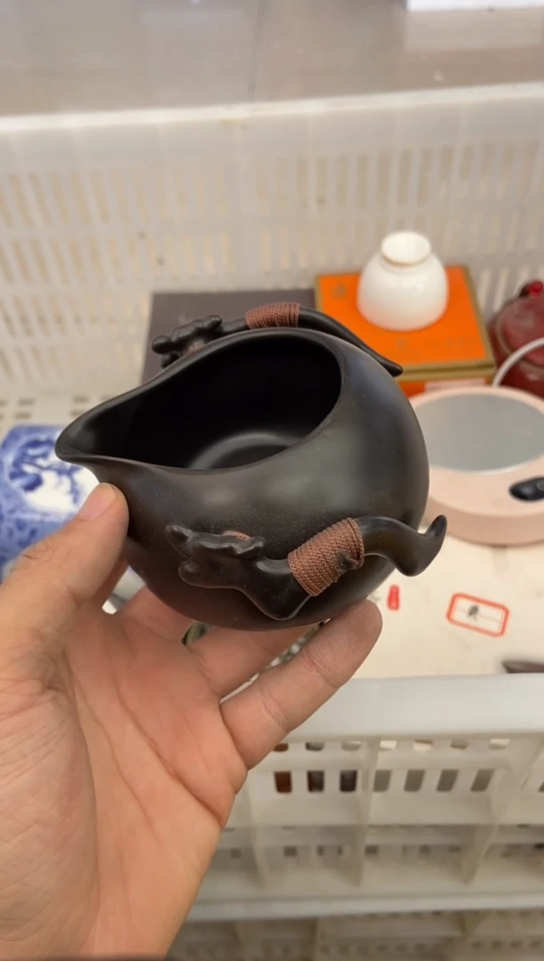 无运费险有瑕疵的摄影的产品有使用过的痕迹有点脏介意勿拍