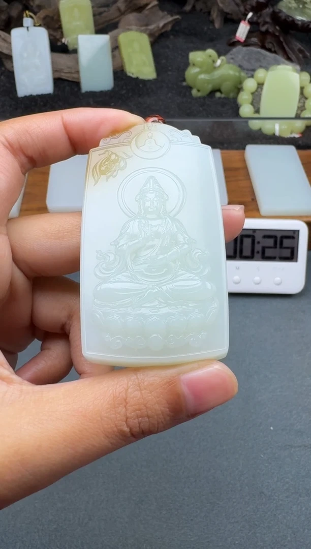 颈饰未镶嵌和田玉1