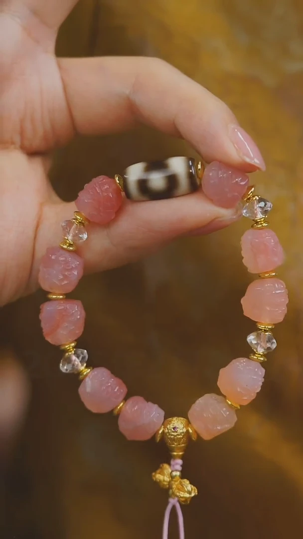 【闪购商品】玛瑙/玉髓手串未镶嵌多样性发其一