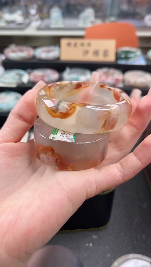 未镶嵌手镯石英质玉尘*丷圈口（赠品镯心）