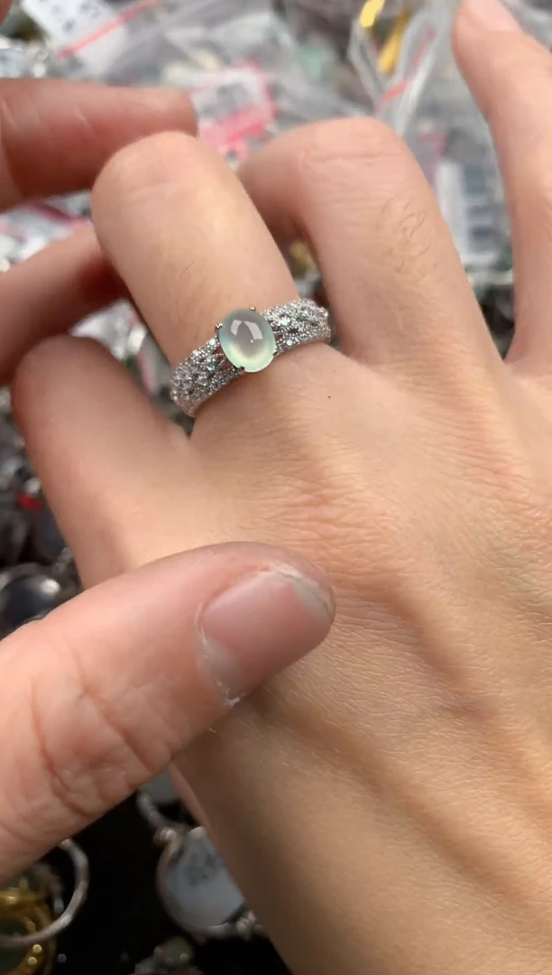 银S925镶嵌戒指翡翠666    4