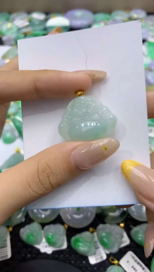 颈饰未镶嵌翡翠天然缅甸翡翠A货