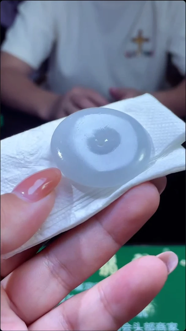 定制翡翠未镶嵌扣子随机发一个